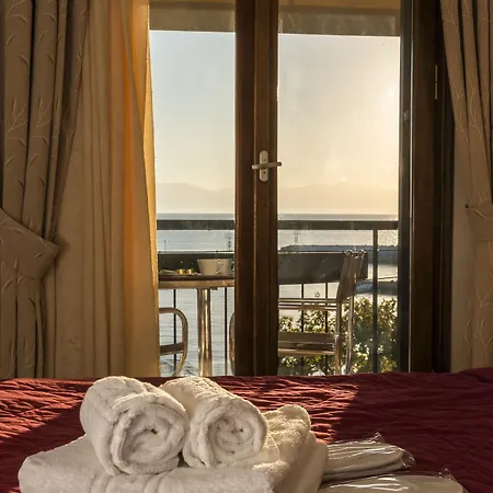 Akrogiali Hotel 2*