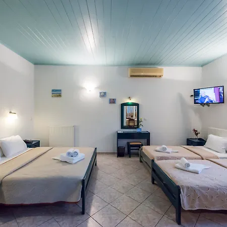 Akrogiali Hotel
